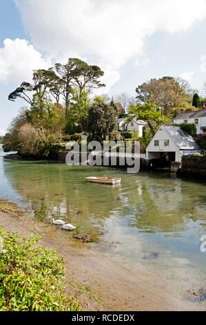 Village helford, Cornwall, Angleterre, Grande-Bretagne, Royaume-Uni. Banque D'Images