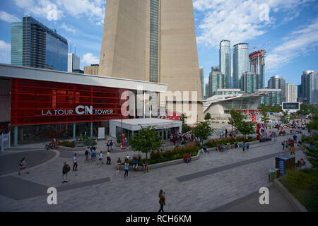 Entrée de la Tour CN une famlous point de repère dans le centre-ville de Toronto, Canada Banque D'Images