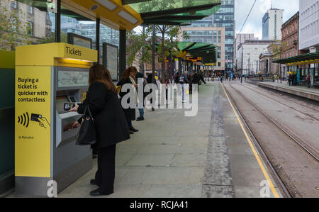 St Peter's Square, Manchester Metrolink arrêter Banque D'Images