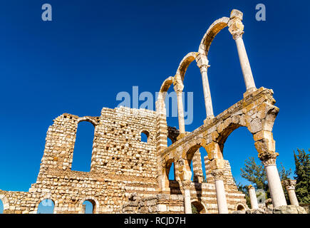 Ruines de la citadelle omeyyade à Anjar. La vallée de la Bekaa, au Liban Banque D'Images