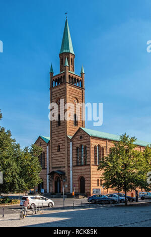 Matthäuskirche st. Saint Matthieu l'église protestante du construit en style roman italien supérieur 1844-46. Extérieur en briques & façade de bâtiment historique Banque D'Images