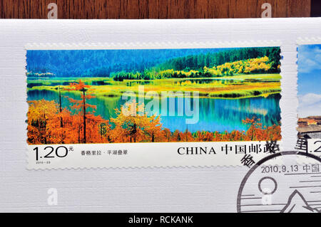 Chine - circa 2010 : timbres un imprimé en Chine montre 2010-23 Shangrila , circa 2010. Banque D'Images