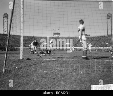 Ajax tegen DWS 1-1, spelmomenten Bestanddeelnr, 916-1513. Banque D'Images