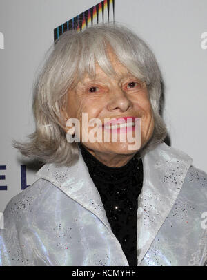 Culver City, CA, USA. 15 Oct, 2011. 15 octobre 2011 - Culver City, Californie - Carol Channing. La 6e conférence annuelle ''une belle romance'' événement tenu au Studios Sony Pictures. Crédit photo : Kevan Brooks/AdMedia Crédit : Kevan Brooks/AdMedia/ZUMA/Alamy Fil Live News Banque D'Images