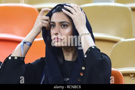 ESCLUSIVA MILAN Foto Spada/LaPresse 16 gennaio 2019 Gedda ( Arabie Saudita ) sport calcio vs Juventus Milan - Supercoppa Italiana 2019 - stade " le Roi Abdallah Sports City " Nella foto : tifosi MILAN EXCLUSIF Photo Spada/LaPresse 16 Janvier , 2019 Jeddah (Arabie saoudite ) sport soccer vs Juventus Milan - L'Italien Super Cup 2019 - stadium " le Roi Abdallah Sports City " dans le pic : supports Banque D'Images