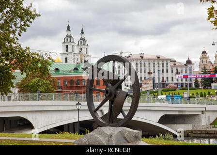 Minsk, Belarus - Οctober 4, 2018 : vue de la partie de la Minsk avec les bâtiments. Minsk est la capitale et la plus grande ville de Biélorussie. Banque D'Images