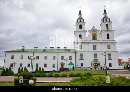 Minsk, Belarus - Οctober 4, 2018 : Cathédrale de Saint Esprit à Minsk - Église de Bélarus et symbole de la capitale. Célèbre Monument Banque D'Images