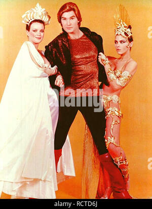 FLASH GORDON 1980 film universel avec de gauche à droite : Melody Anderson, Sam J. Jones, Ornella Muti Banque D'Images