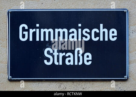 Plaque de rue de la Grimmaische Straße dans la vieille ville de Leipzig - Allemagne. Banque D'Images