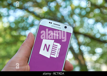 Montréal, Canada - le 23 mai 2016 - Microsoft Office OneNote application sur Samsung S7. Banque D'Images