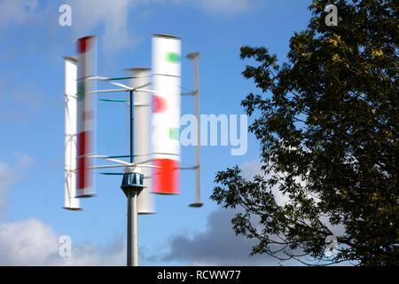 L'éolienne verticale, soi-disant contre-collés, de l'installation d'essai fournisseur local, Emscher-Lippe-Energie, l'alimentation Banque D'Images