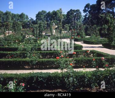 LA ROSALEDA-VISTA GÉNÉRAL CON PARTERRES. Emplacement : Retiro. L'ESPAGNE. Banque D'Images