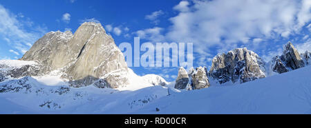 Les clochers de Bugaboo, une chaîne de montagnes en montagnes Purcell, Bugaboo Provincial Park, Britisch Columbia Banque D'Images