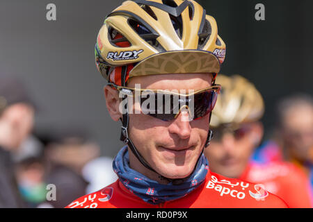 ESCHBORN, ALLEMAGNE - 1er mai 2018 : Enrico Gasparotto (Bahreïn) à Mérida Eschborn-Frankfurt course à vélo Banque D'Images