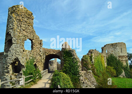 Le château de Pevensey, East Sussex, UK Banque D'Images