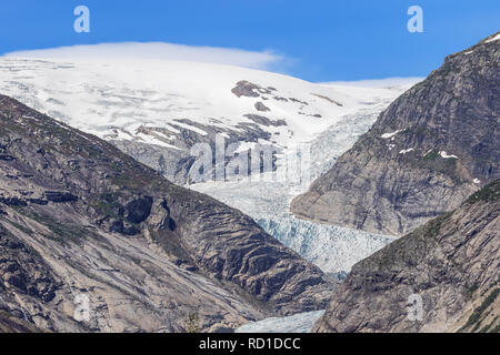 Vue générale de l'Nigardsbreen vu depuis le parking Banque D'Images