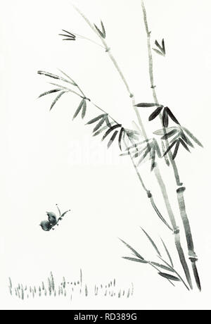 La formation en dessin sumi-e (suibokuga) with style - papillon près de bamboo bush est dessiné à la main sur papier crème Banque D'Images