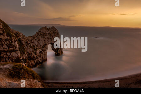 Durdle door longue exposition Banque D'Images