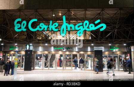 Entrée du grand magasin El Corte Inglés à Alicante, Espagne, Europe Banque D'Images