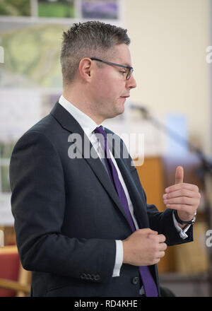 Winchburgh West Lothian, UK - 17 janvier 2019. Finances Secrétaire Derek Mackay (photo) se réunit le Conseil de Lothian Ouest, développeurs et autres intervenants, à la Village Winchburgh site. Plus de 3 000 nouvelles maisons ainsi que l'infrastructure connexe, des espaces et les écoles sont à construire dans Winchburgh, West Lothian - création d'un des plus grands projets d'infrastructure liés au logement. Crédit : Colin Fisher/Alamy Live News Banque D'Images