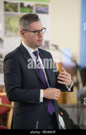 Winchburgh West Lothian, UK - 17 janvier 2019. Finances Secrétaire Derek Mackay (photo) se réunit le Conseil de Lothian Ouest, développeurs et autres intervenants, à la Village Winchburgh site. Plus de 3 000 nouvelles maisons ainsi que l'infrastructure connexe, des espaces et les écoles sont à construire dans Winchburgh, West Lothian - création d'un des plus grands projets d'infrastructure liés au logement. Crédit : Colin Fisher/Alamy Live News Banque D'Images