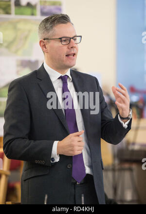 Winchburgh West Lothian, UK - 17 janvier 2019. Finances Secrétaire Derek Mackay (photo) se réunit le Conseil de Lothian Ouest, développeurs et autres intervenants, à la Village Winchburgh site. Plus de 3 000 nouvelles maisons ainsi que l'infrastructure connexe, des espaces et les écoles sont à construire dans Winchburgh, West Lothian - création d'un des plus grands projets d'infrastructure liés au logement. Crédit : Colin Fisher/Alamy Live News Banque D'Images