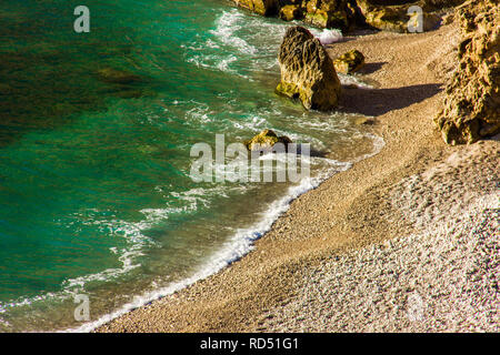 Plage La Granadella à Javea, Espagne, lors d'une journée ensoleillée Banque D'Images