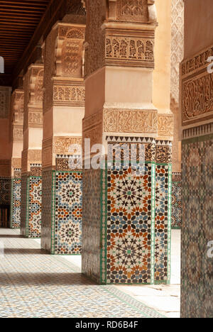 Gen vue de l'école islamique Medersa Ben Youssef, Marrakech, Maroc Banque D'Images