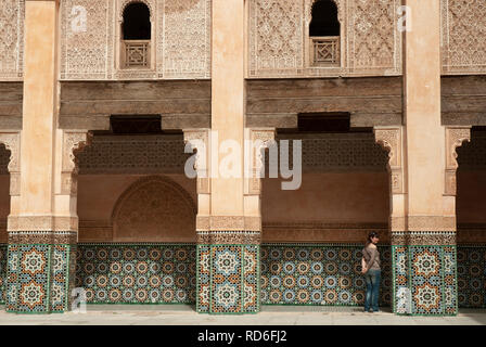 Gen vue de l'école islamique Medersa Ben Youssef, Marrakech, Maroc Banque D'Images