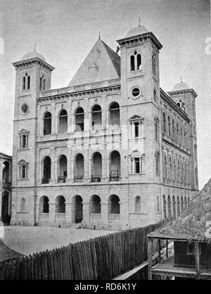 L'un des premiers tirages d'Autotype, Palais de la Reine, 1884, photographie historique, Antananarivo, Tananarive, Madagascar Banque D'Images