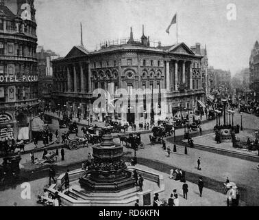 Autotype au début de Piccadilly Circus, Londres, Angleterre, RU, 1884, photo historique Banque D'Images