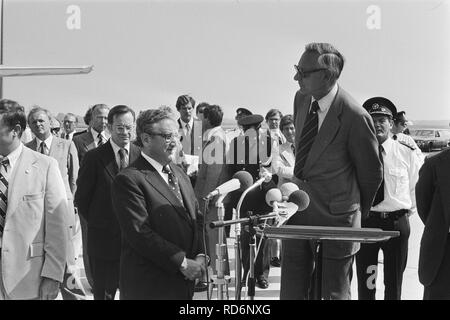 Amerikaanse Ministre van Buitenlandse Zaken , dr. Henry Kissinger brengt , Bestanddeelnr 046 046 928-7255. Banque D'Images