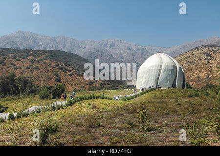 Maison de culte Bahai Temple et des Andes - Santiago, Chili Banque D'Images