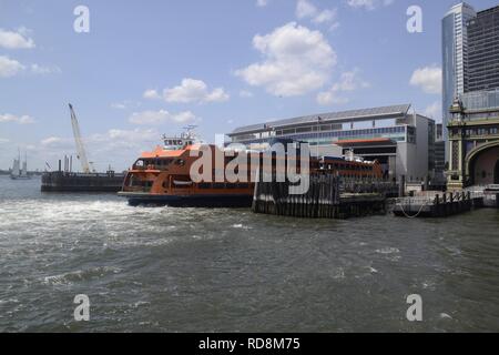 Andrew J. Barberi à Staten Island Ferry Terminal Whitehall. Banque D'Images