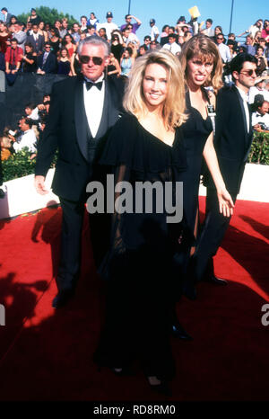 PASADENA, CA - le 19 septembre : L'actrice Heather Locklear assiste à la 45e Primetime Emmy Awards le 19 septembre 1993 à Pasadena Civic Auditorium à Pasadena, en Californie. Photo de Barry King/Alamy Stock Photo Banque D'Images