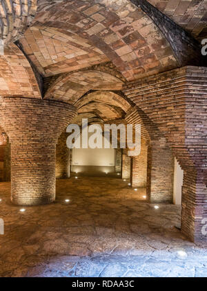 Barcelone, Espagne, le 21 avril 2017 : Le sous-sol de Palau Guell conçu par Antoni Gaudí Banque D'Images