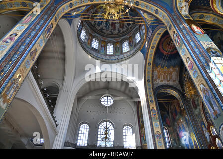 Cathédrale de l'Annonciation de l'intérieur sur l'Avenue de la révolution à Voronej, Russie Banque D'Images