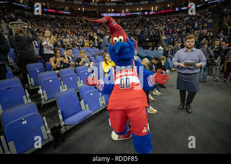 Londres, Royaume-Uni. 17 Jan 2019. Washington Wizards Mascot à l'O2 Arena, Uk,score final : 101 100 assistants Knicks. Crédit : Jason Richardson/Alamy Live News Banque D'Images