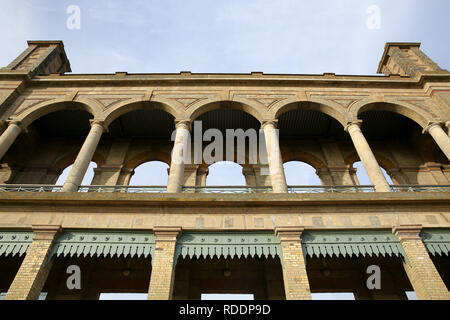 Janvier 18, 2019 - Londres, Royaume-Uni - une vue générale de l'Alexandra Palace dans le nord de Londres. .Alexandra Palace est un lieu de divertissement et de sports à Londres et son situé entre Muswell Hill et Wood Green, il a été construit sur le site de bois et le Tottenham Tottenham plus tard. Ferme Bois Alexandra Palace a été ouvert en 1873, a survécu à deux incendies, l'hôte de la toute première émission de télévision et a vu des millions de personnes sont victimes des événements extraordinaires depuis plus de 140 ans. (Crédit Image : © Dinendra Haria/SOPA des images à l'aide de Zuma sur le fil) Banque D'Images