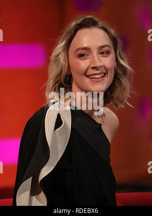 Saoirse Ronan pendant le tournage pour le Graham Norton Show à BBC Television Centre 6 Studioworks, Wood Lane, Londres, pour être diffusé sur BBC One le vendredi soir. Banque D'Images