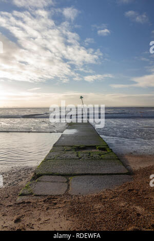 Plage Quai de Bell, Leigh-on-Sea, près de Southend, Essex, Angleterre Banque D'Images