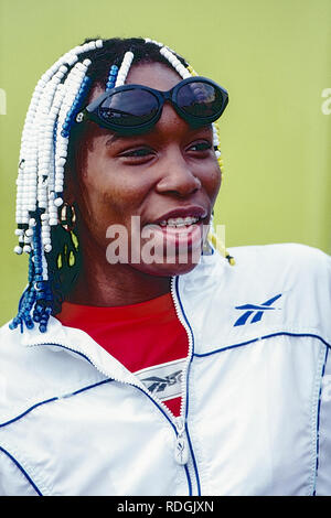 Venus Williams en compétition aux Championnats de Tennis de Lipton 1998 Banque D'Images