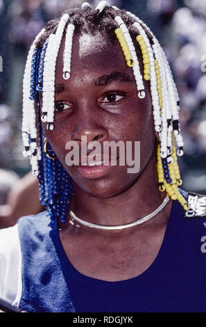 Venus Williams en compétition aux Championnats de Tennis de Lipton 1998 Banque D'Images