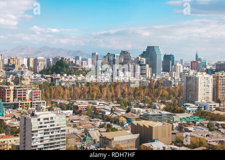 Vue aérienne du centre-ville de Santiago - Santiago, Chili Banque D'Images