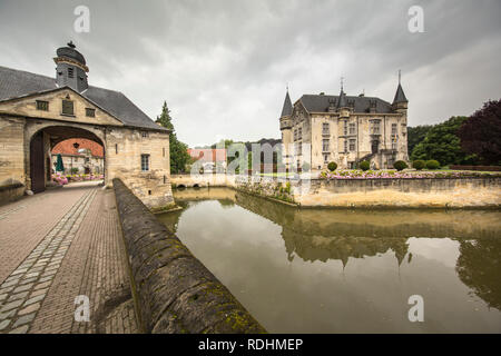 Appartements de vacances , hôtel, Château Schaloen, Schin op Geul, Pays-Bas. Banque D'Images