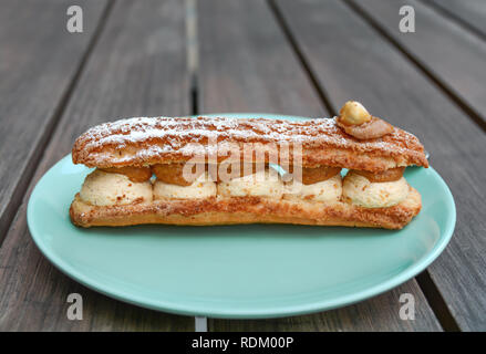 Paris Brest national frais savoureux dessert sur assiette Banque D'Images