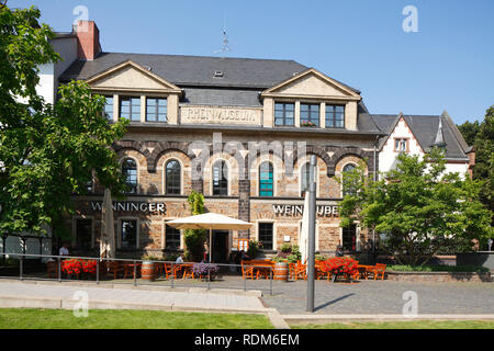 Ancien Musée du Rhin à Konrad-Adenauer-Ufer, Koblenz, Rhénanie-Palatinat, Allemagne I am Rheinmuseum Ehemaliges Konrad-Adenauer-Ufer , Koblenz, Rheinl Banque D'Images