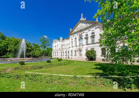 Varsovie, MAZOVIE PROVINCE / POLOGNE - 5 mai 2018 : Palais Krasinski (ou Palais de la Communauté), Banque D'Images