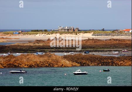 Côte sauvage au nord de Guernsey, Channel Islands, Europe Banque D'Images