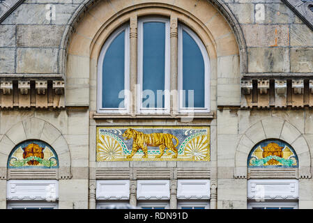 Rénové façade de la Société Zoologique royale d'Anvers, Belgique Banque D'Images